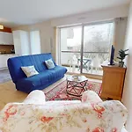 Apartment La Porte-joie